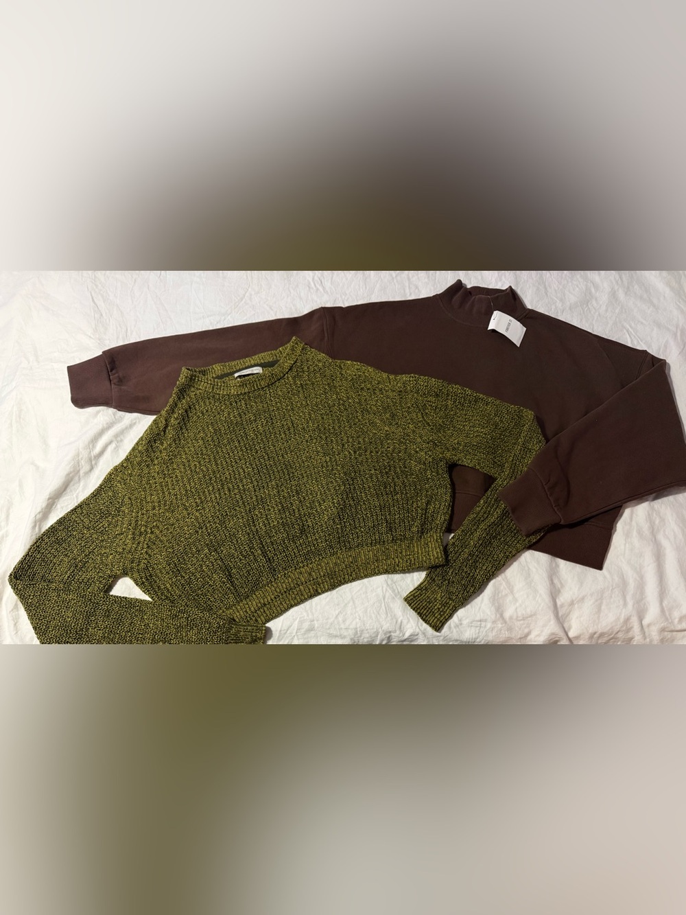 ✨Urban Outfitters & Forever 21 Sweater Bundle✨